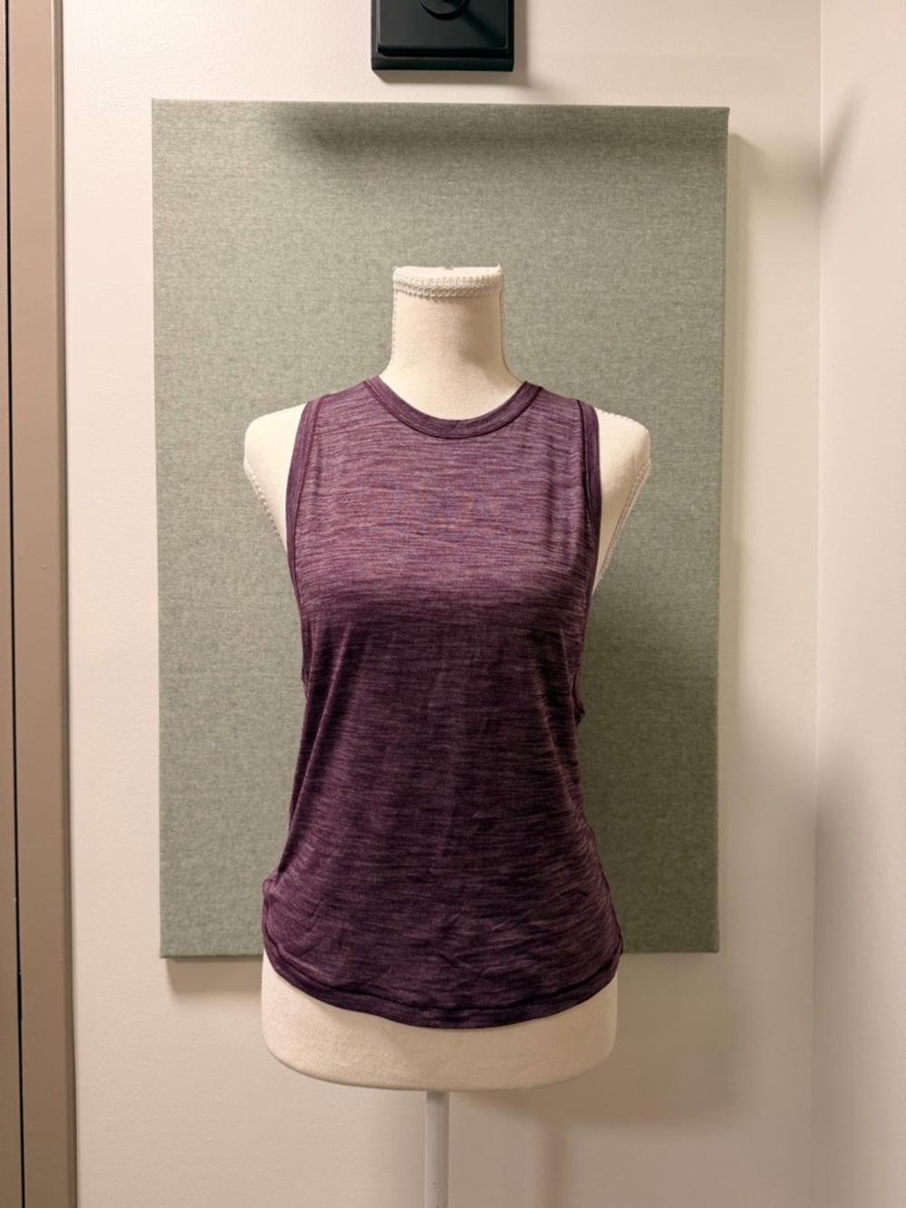 Lululemon Purple Athletic Tank Top Size 2 Loose Fit Wide Strap